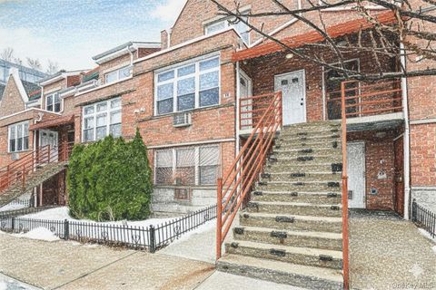 6 Renaissance Court 16B Brooklyn NY 11206