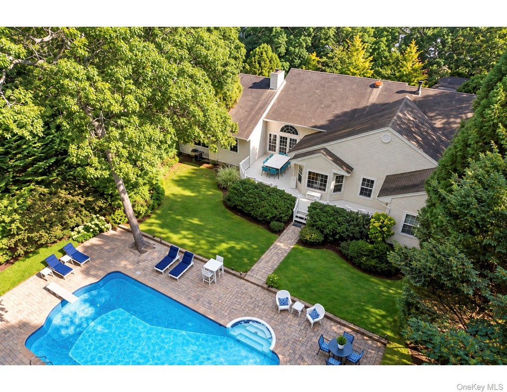 Photo of 16 Willowood Court, Westhampton, NY 11977 (MLS # 1056685)