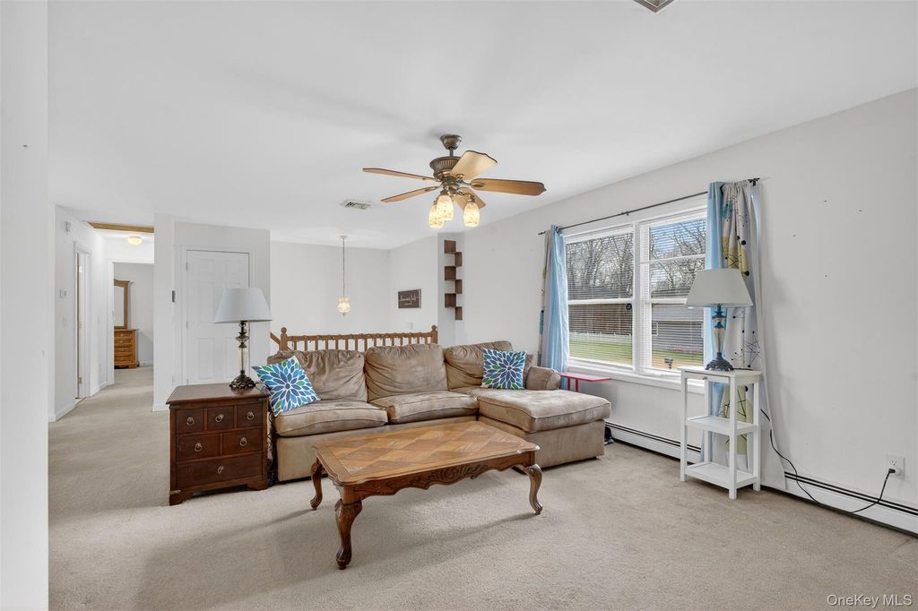 Photo of 15 Wright Avenue, Hyde Park, NY 12538 (MLS # 941884)