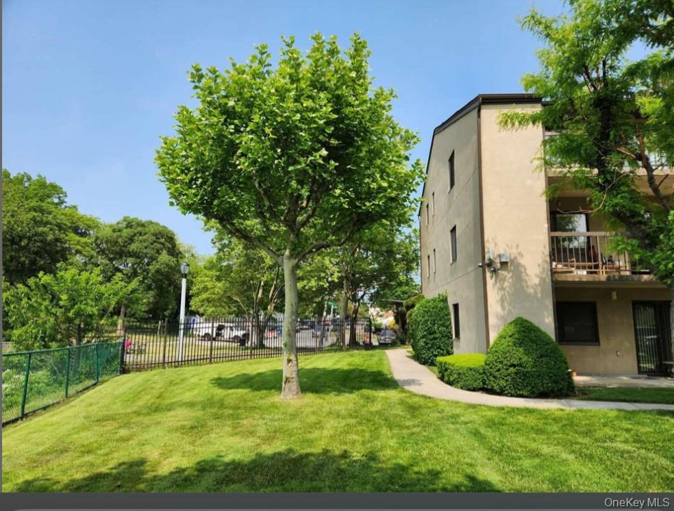 512 115th Street 512D