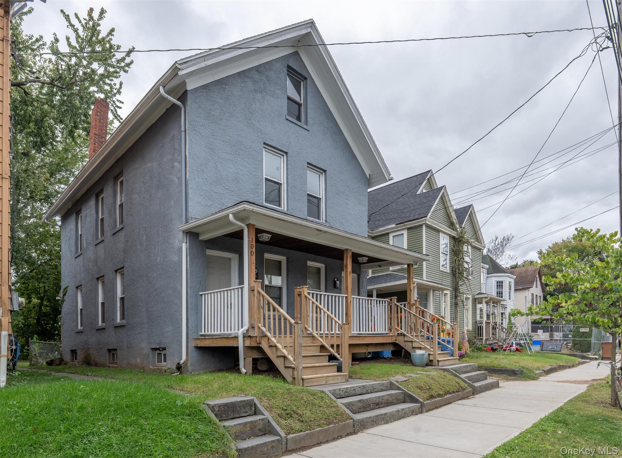 102 Henry Street