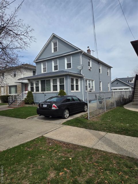Multifamily For Sale - 4829 Oceania Street<br/> Oakland Gardens, NY 11364