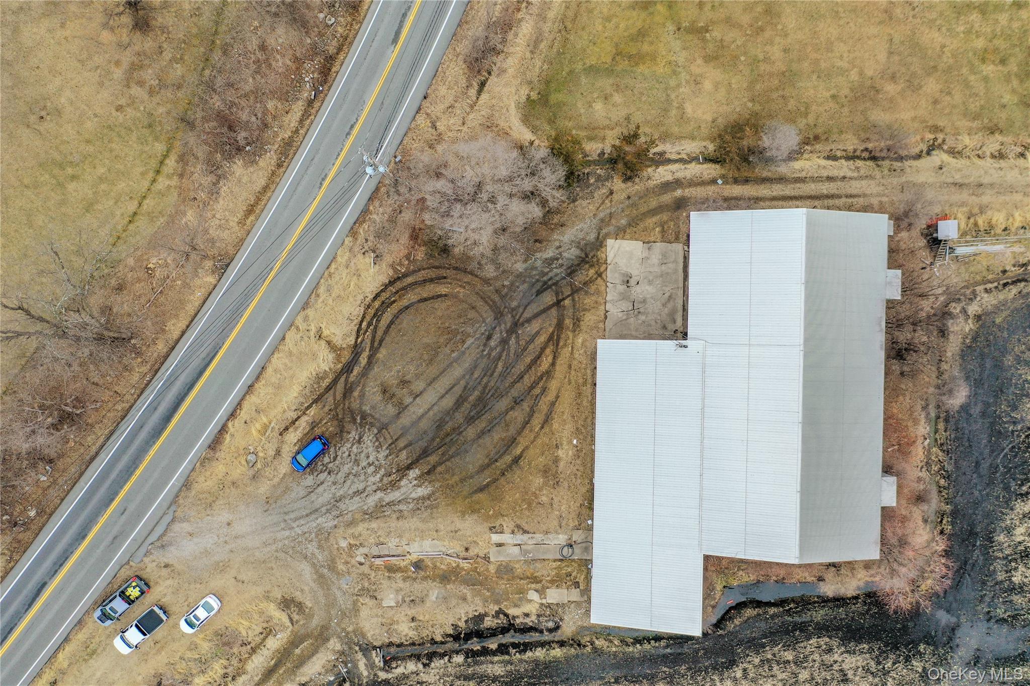 350 Newport Bridge Road