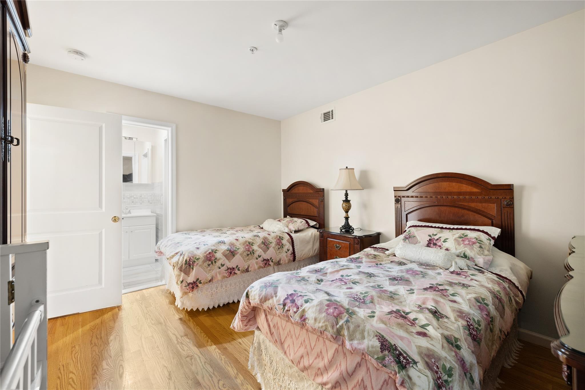 26 Westside Avenue, Ramapo, New York image 23