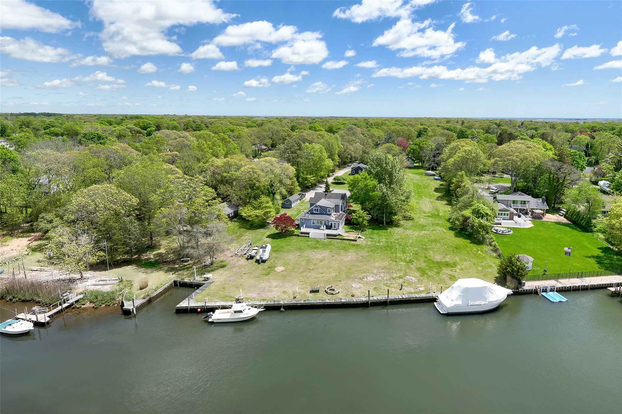 60A Union Avenue, Center Moriches, New York image 2