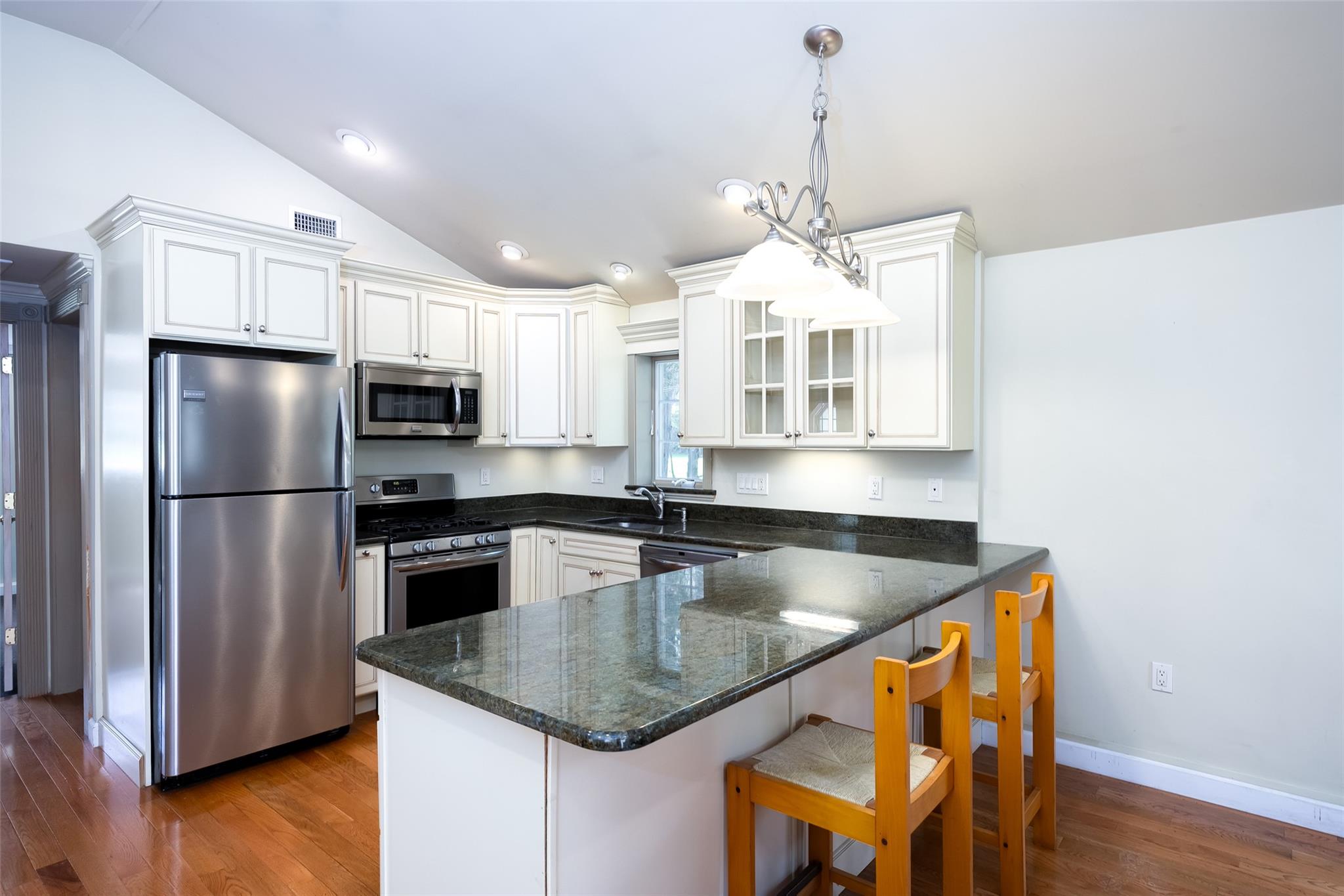 60A Union Avenue, Center Moriches, New York image 26