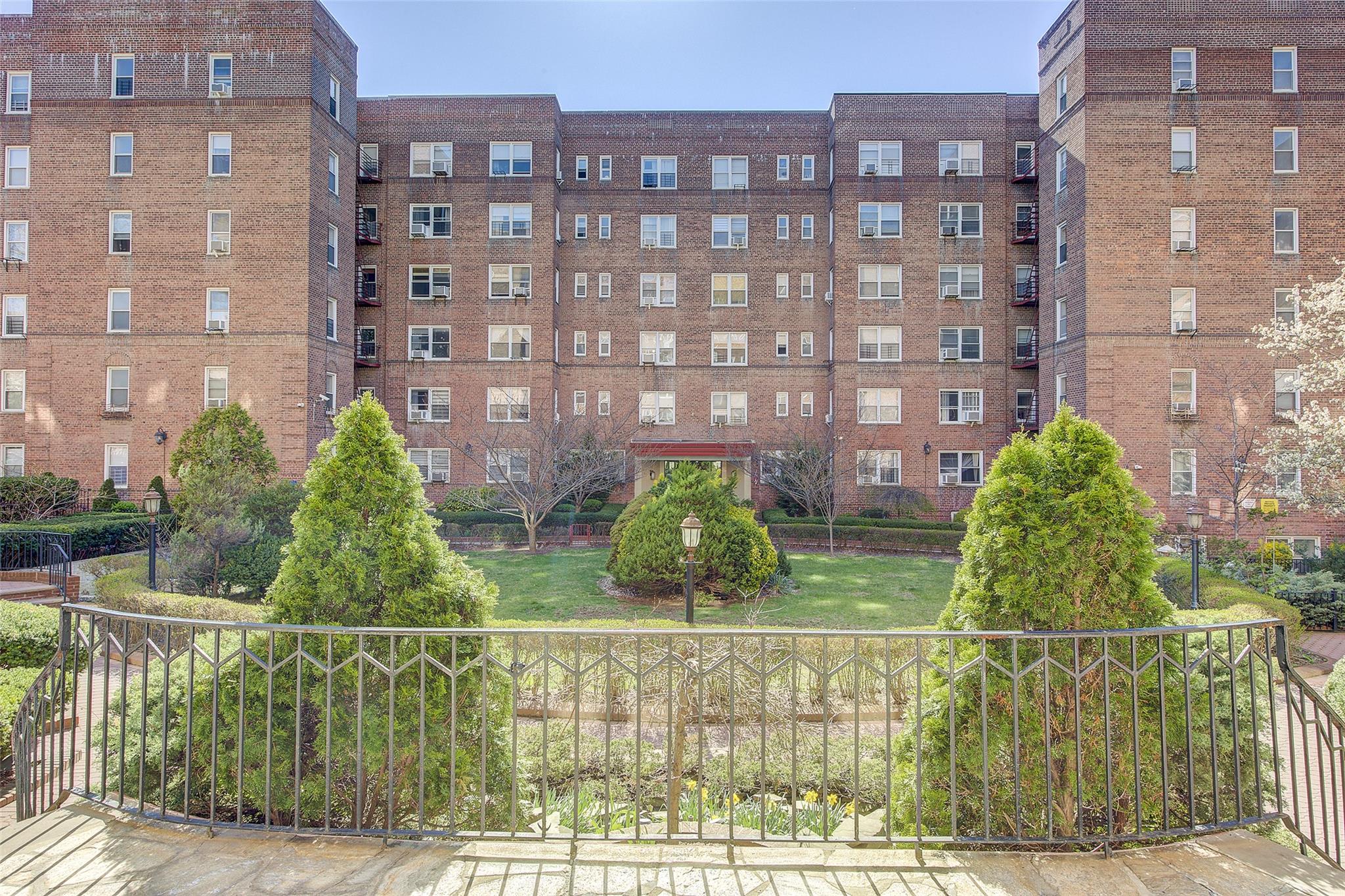 99-31 64th Avenue #D3, Rego Park, New York image 1