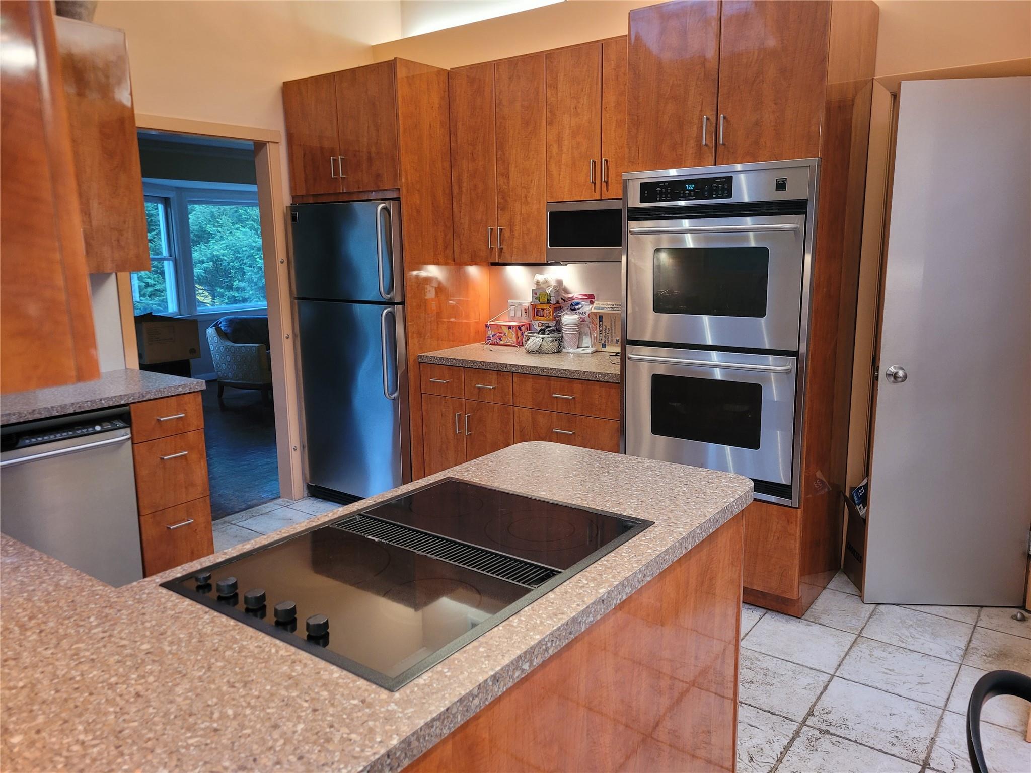 283 Maple Street, West Hempstead, New York image 27