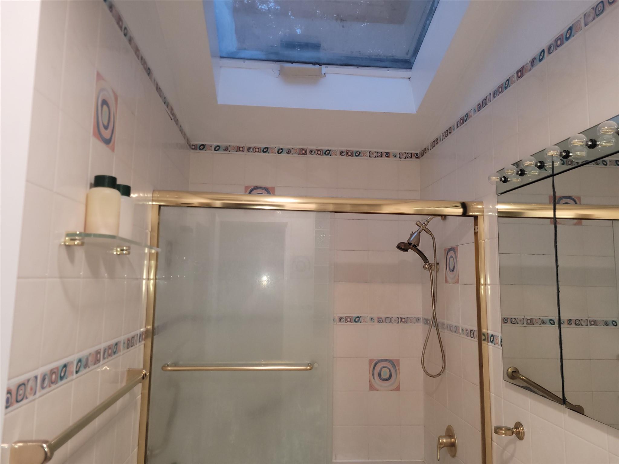 283 Maple Street, West Hempstead, New York image 32
