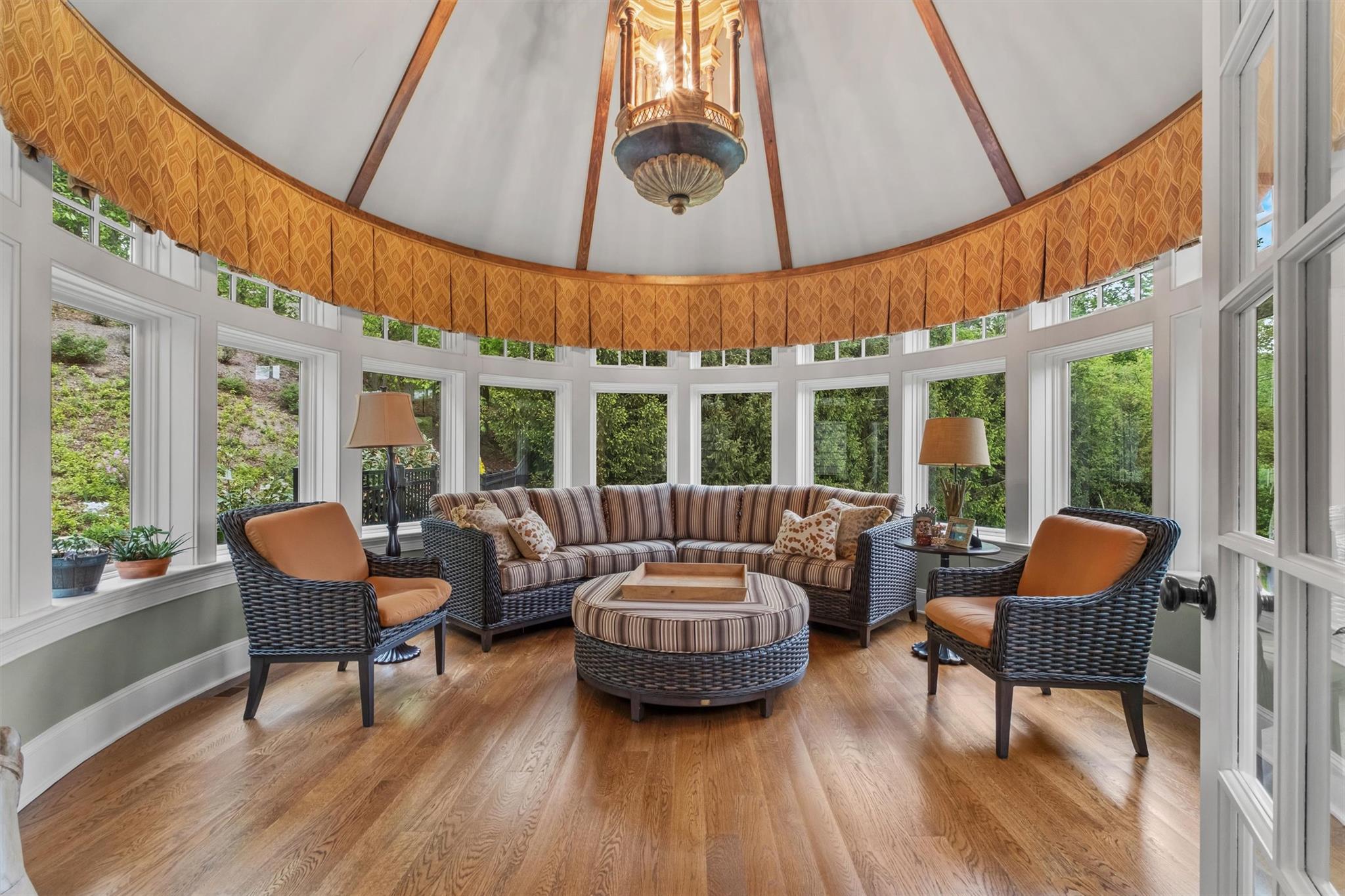 7 Ridgeview Circle, Armonk, New York image 14