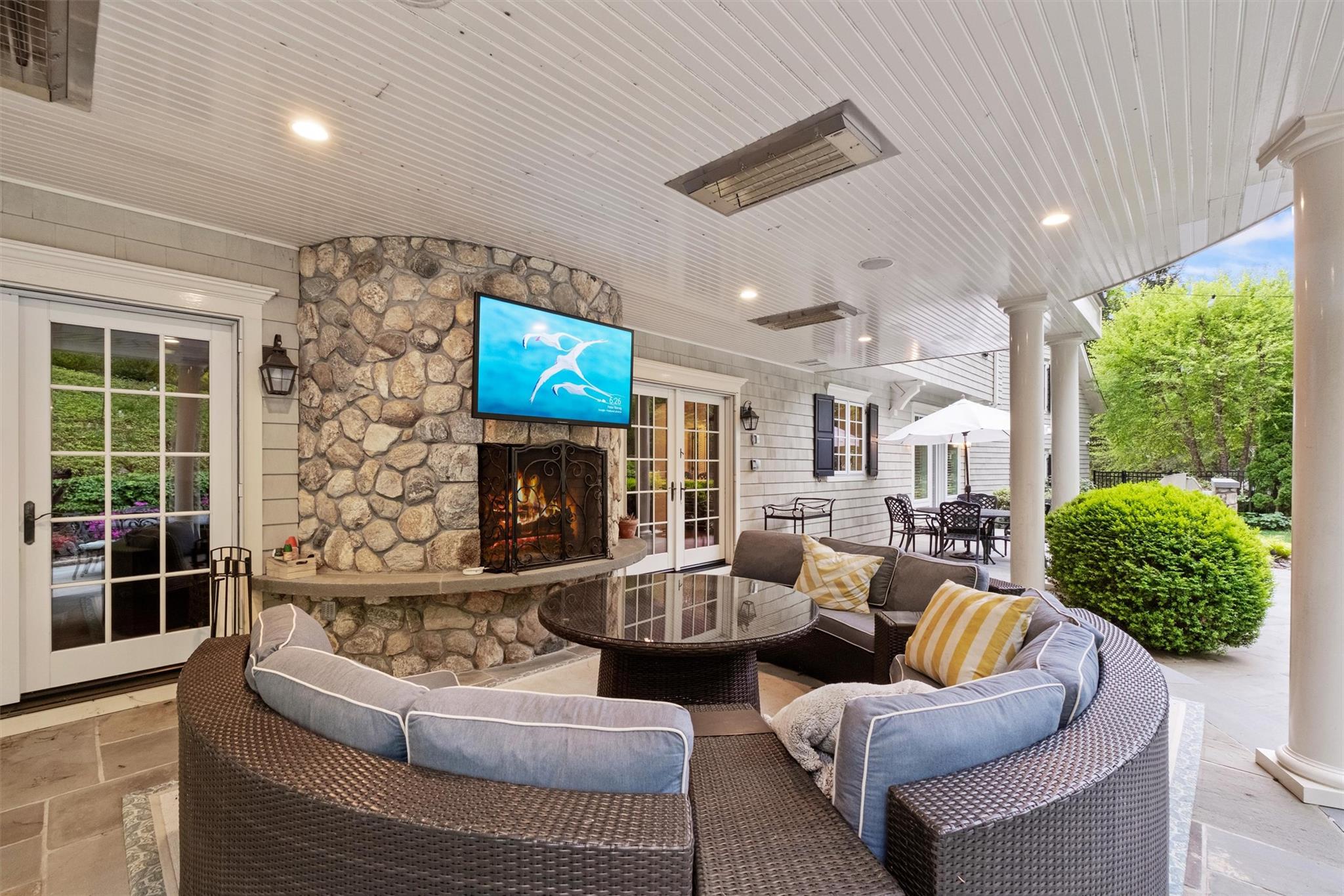 7 Ridgeview Circle, Armonk, New York image 10