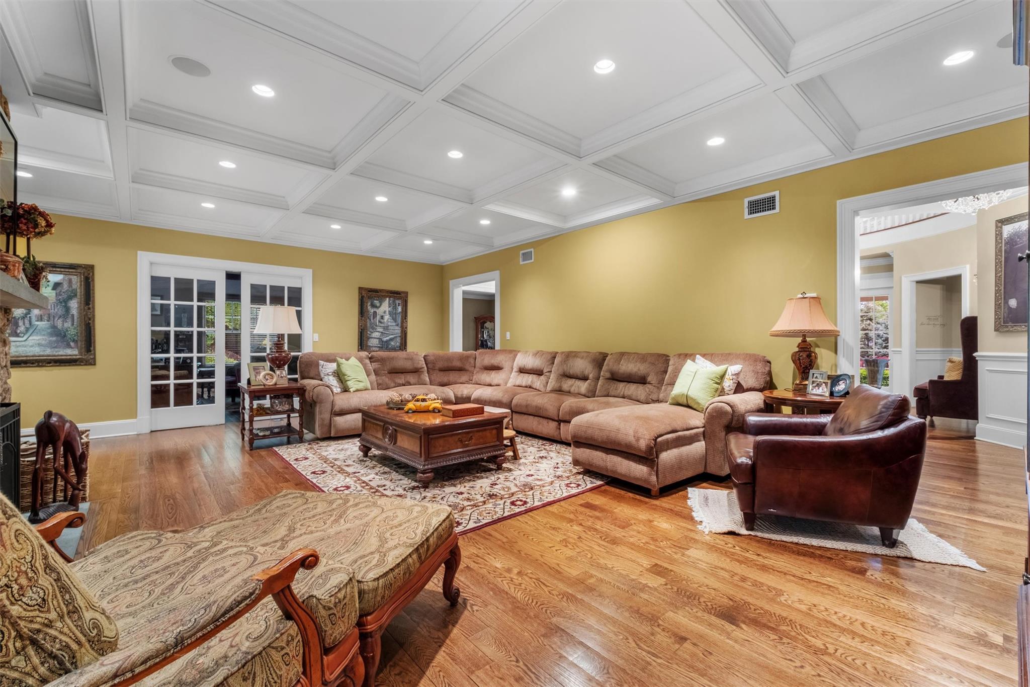 7 Ridgeview Circle, Armonk, New York image 11