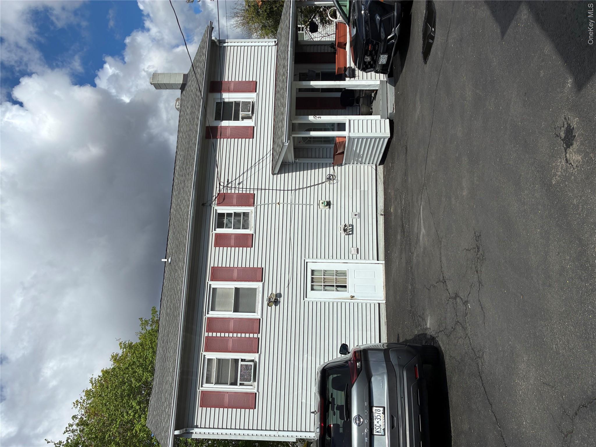 19 Sheridan Avenue - Photo 2