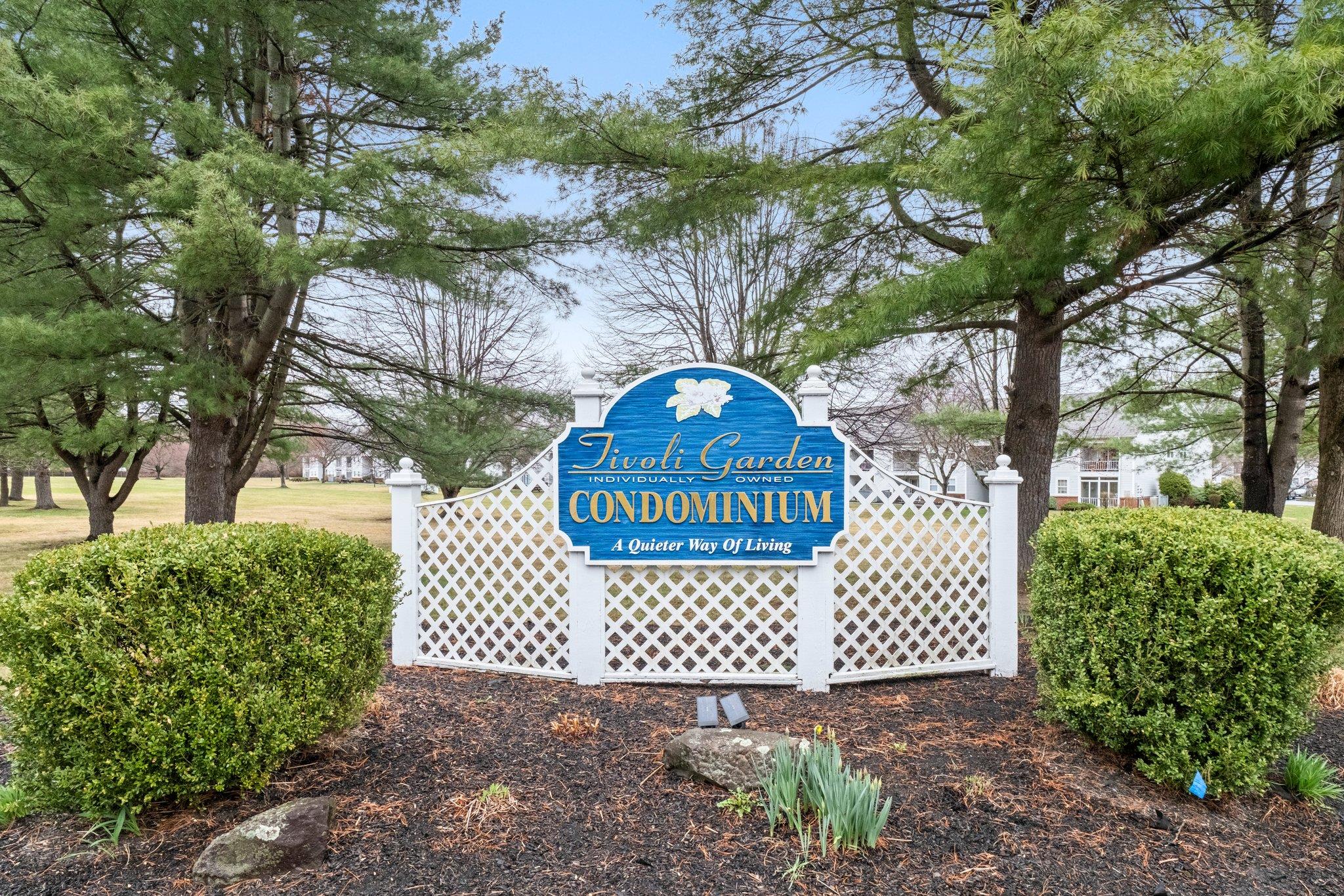 68 Tivoli Gardens, Tivoli, New York image 27