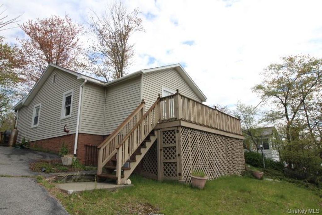 Photo of 5 chestnut west St, Wurtsboro, NY 12790 (MLS # 994223)