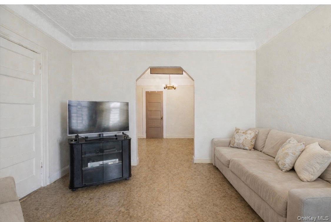 104-11 Liverpool Street