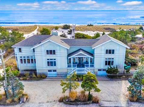 Photo of 605 Dune Road, Westhampton, NY 11977 (MLS # 967999)