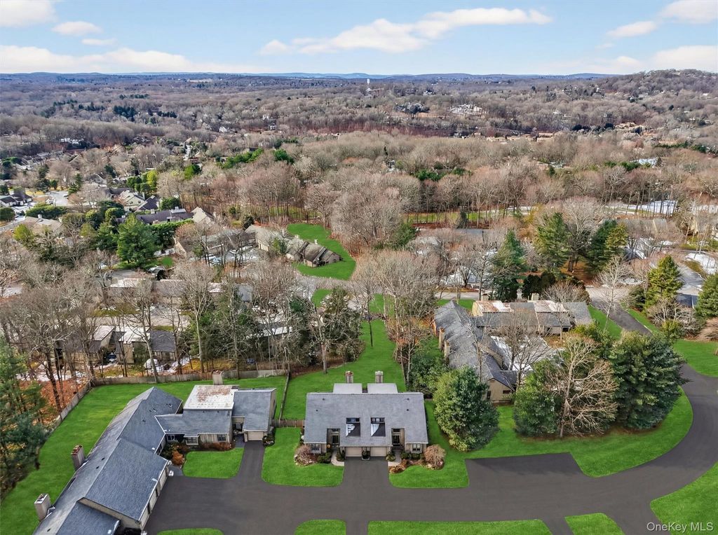 Photo of 443 Heritage Hills #A, Somers, NY 10589 (MLS # 943484)