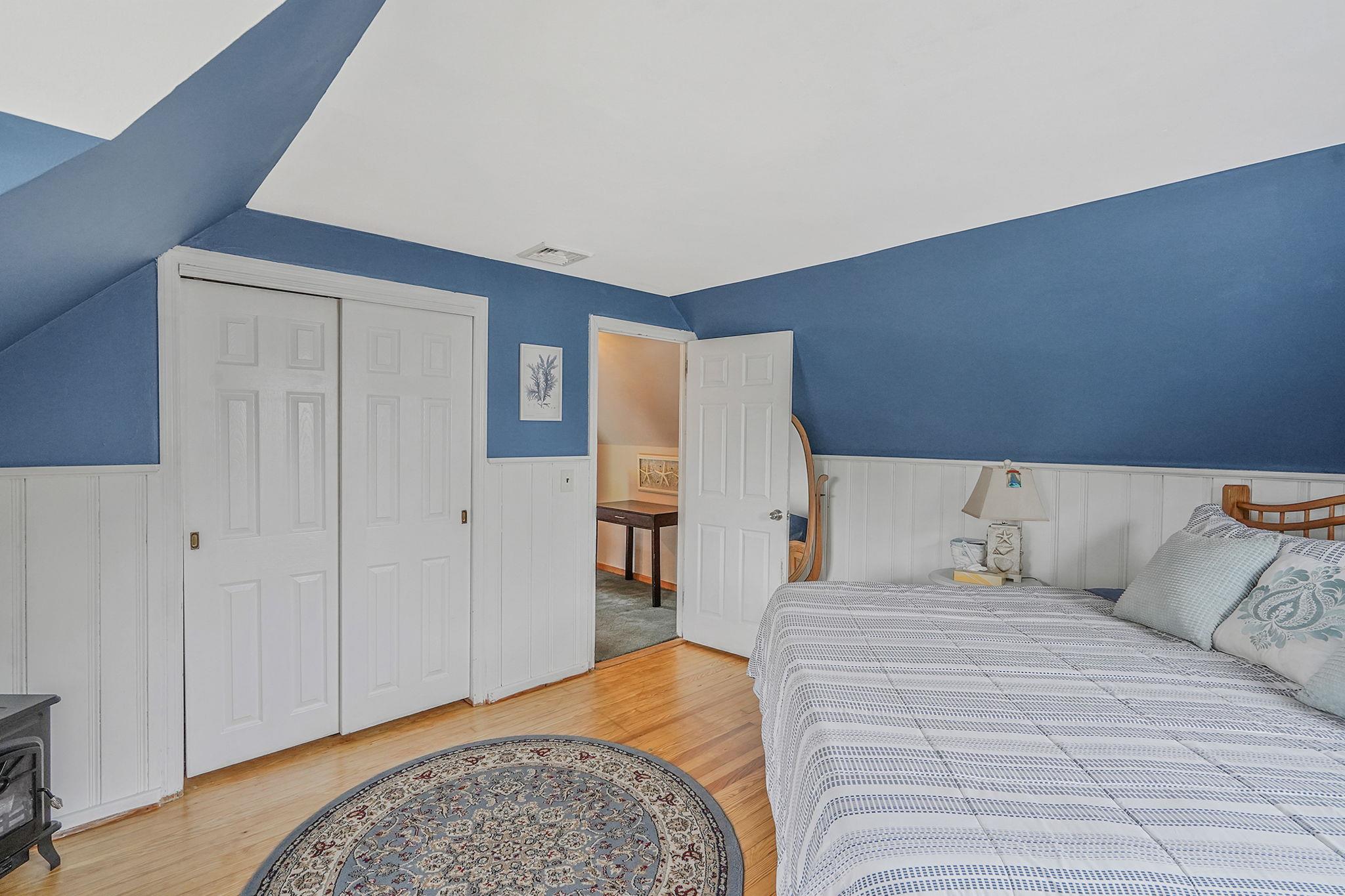 27 Amby Avenue, Plainview, New York image 16