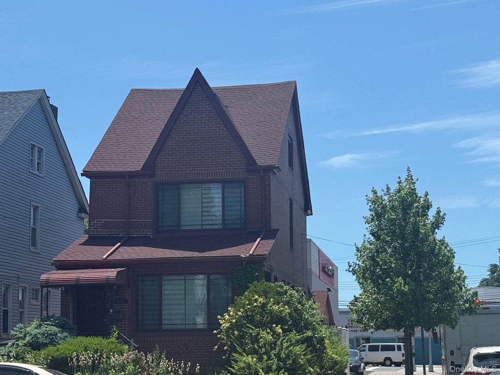 Photo of 123-02 116 Avenue, South Ozone Park, NY 11420 (MLS # 1050032)