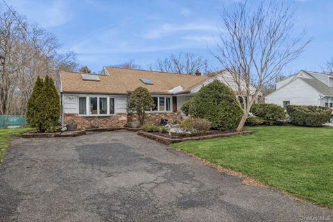 Apartment For Sale - 15 Walnut Street<br/> Centereach, NY 11720