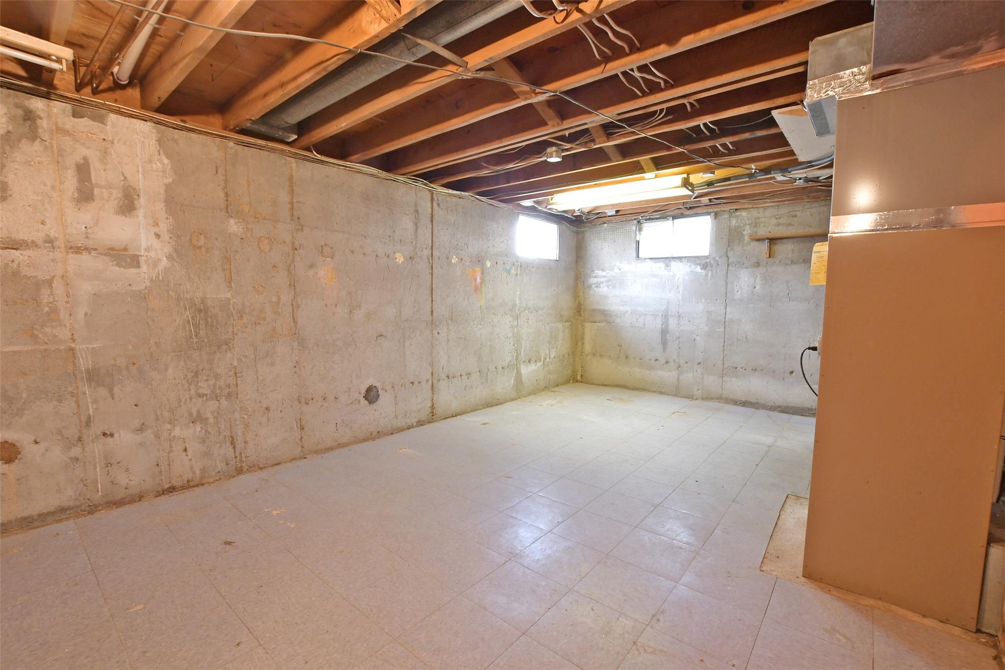 3114 Beechnut Avenue, Medford, New York image 34