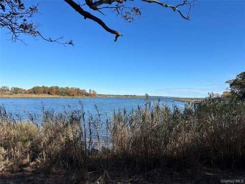 Photo for 910 Flanders Road