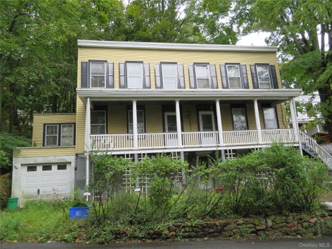 Photo for 125 Hudson Terrace