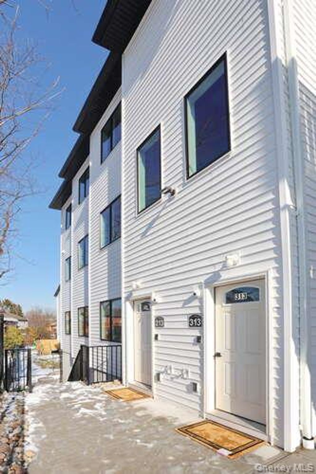 Photo of 4 Howard Drive #313, Spring Valley, NY 10977 (MLS # 988619)