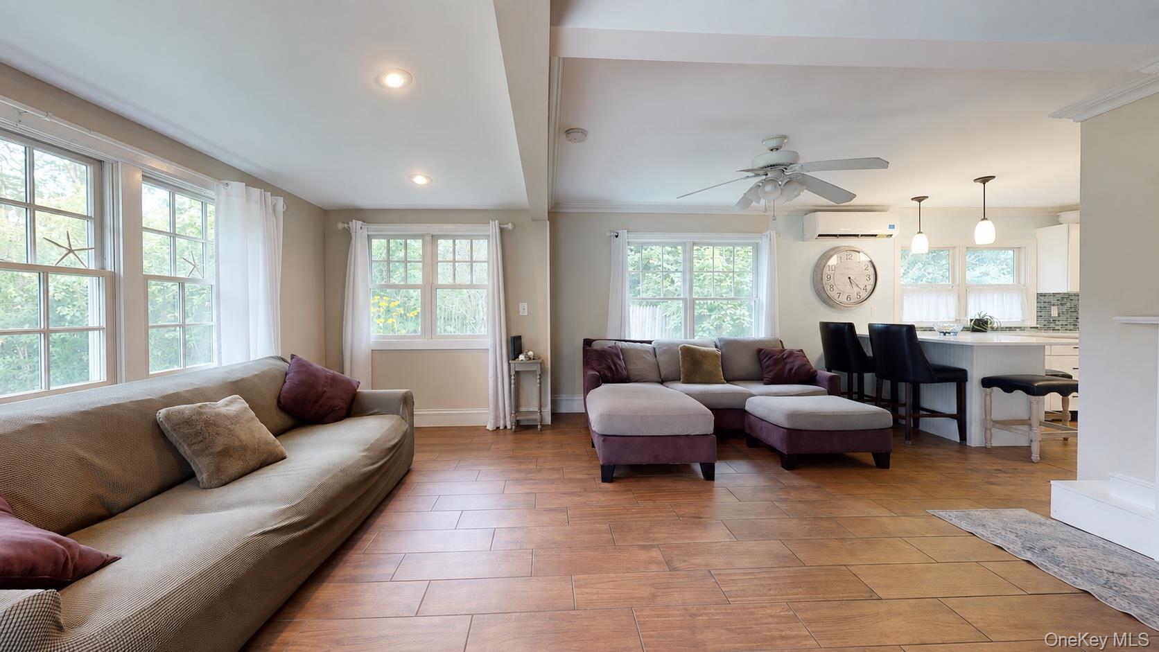 41 Summit Boulevard