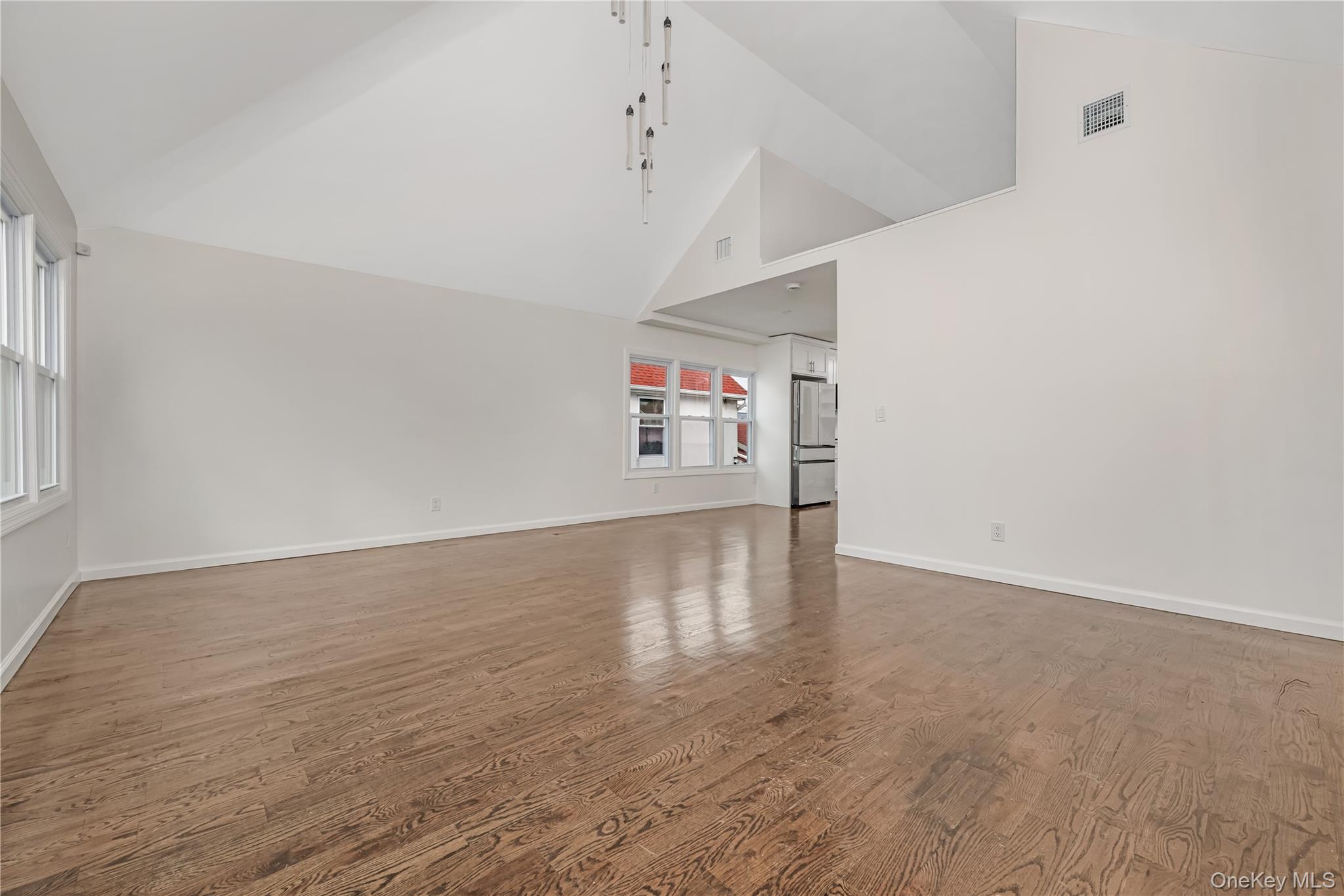 1043 Delaware Avenue