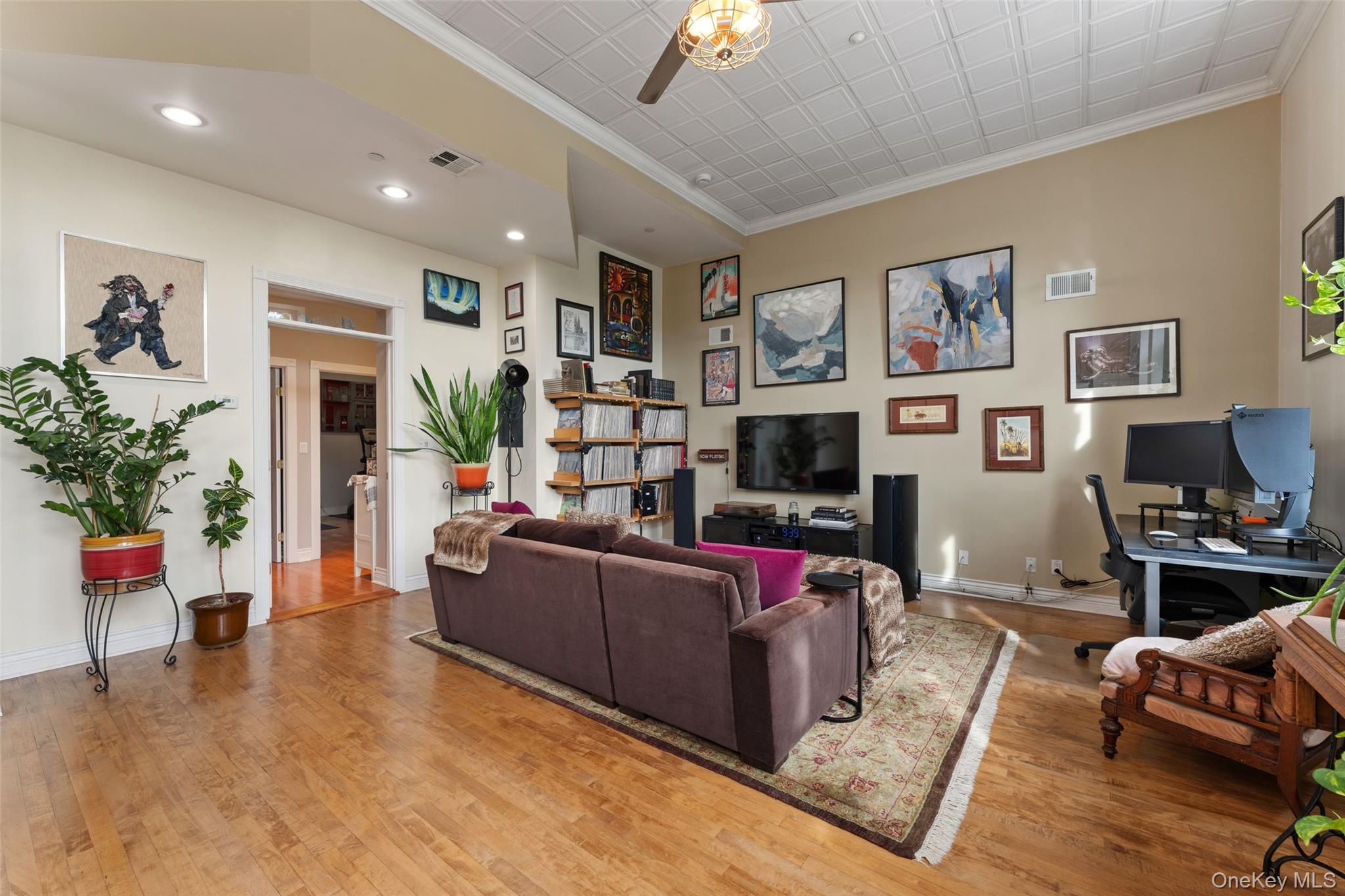 88 Broadway 2B