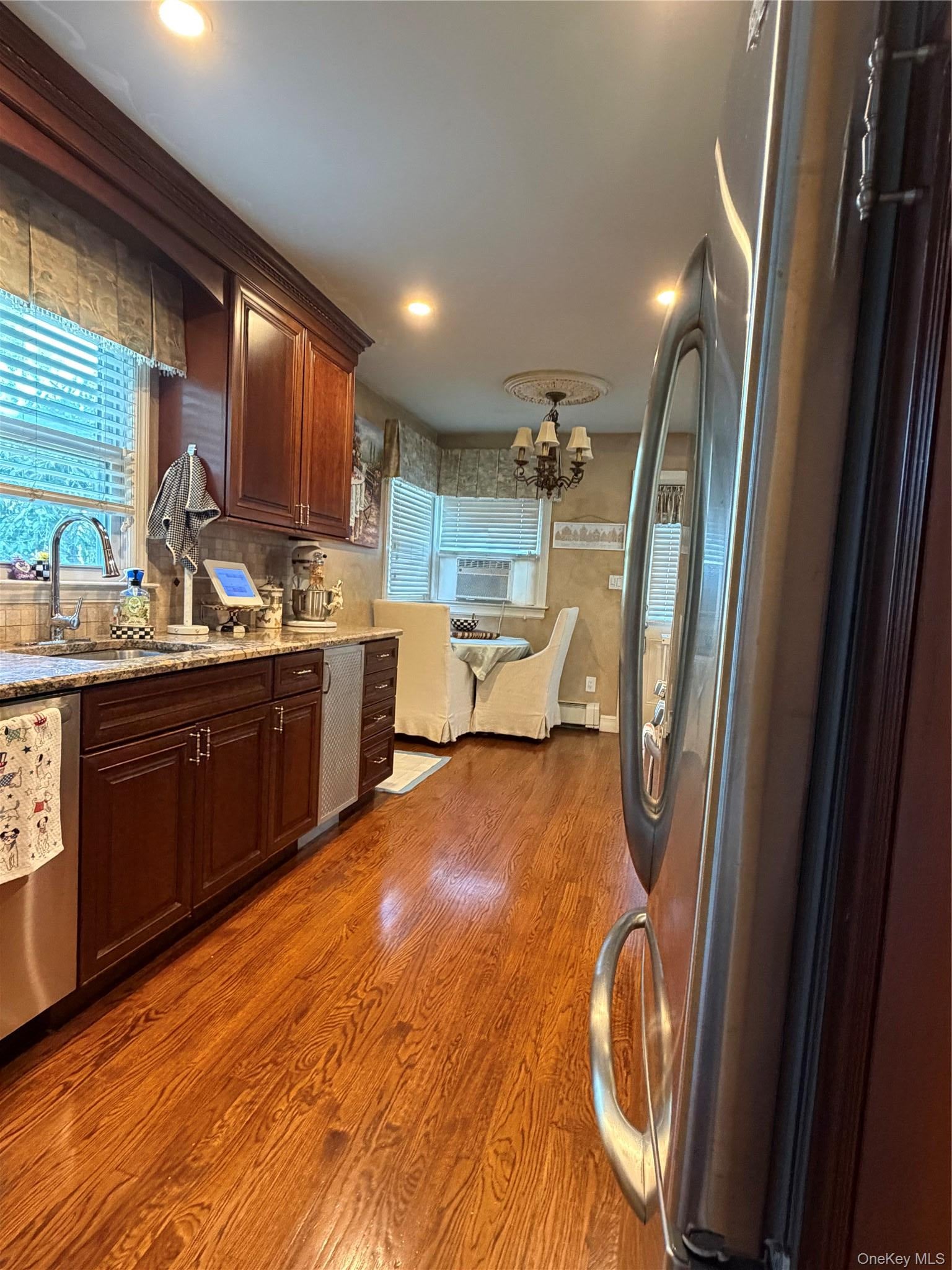 17 Renee Place