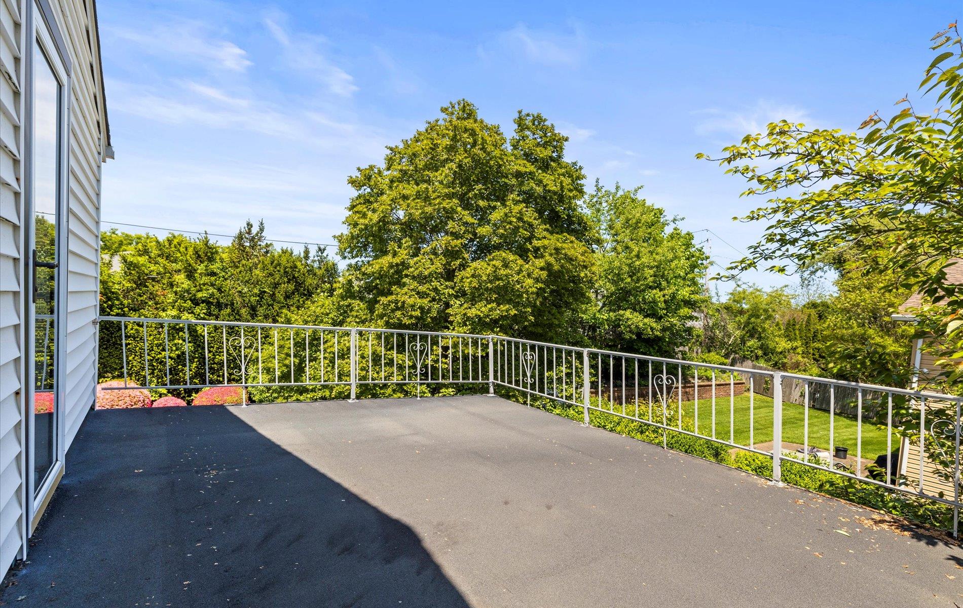 114 Schoharie Drive, Jericho, New York image 13