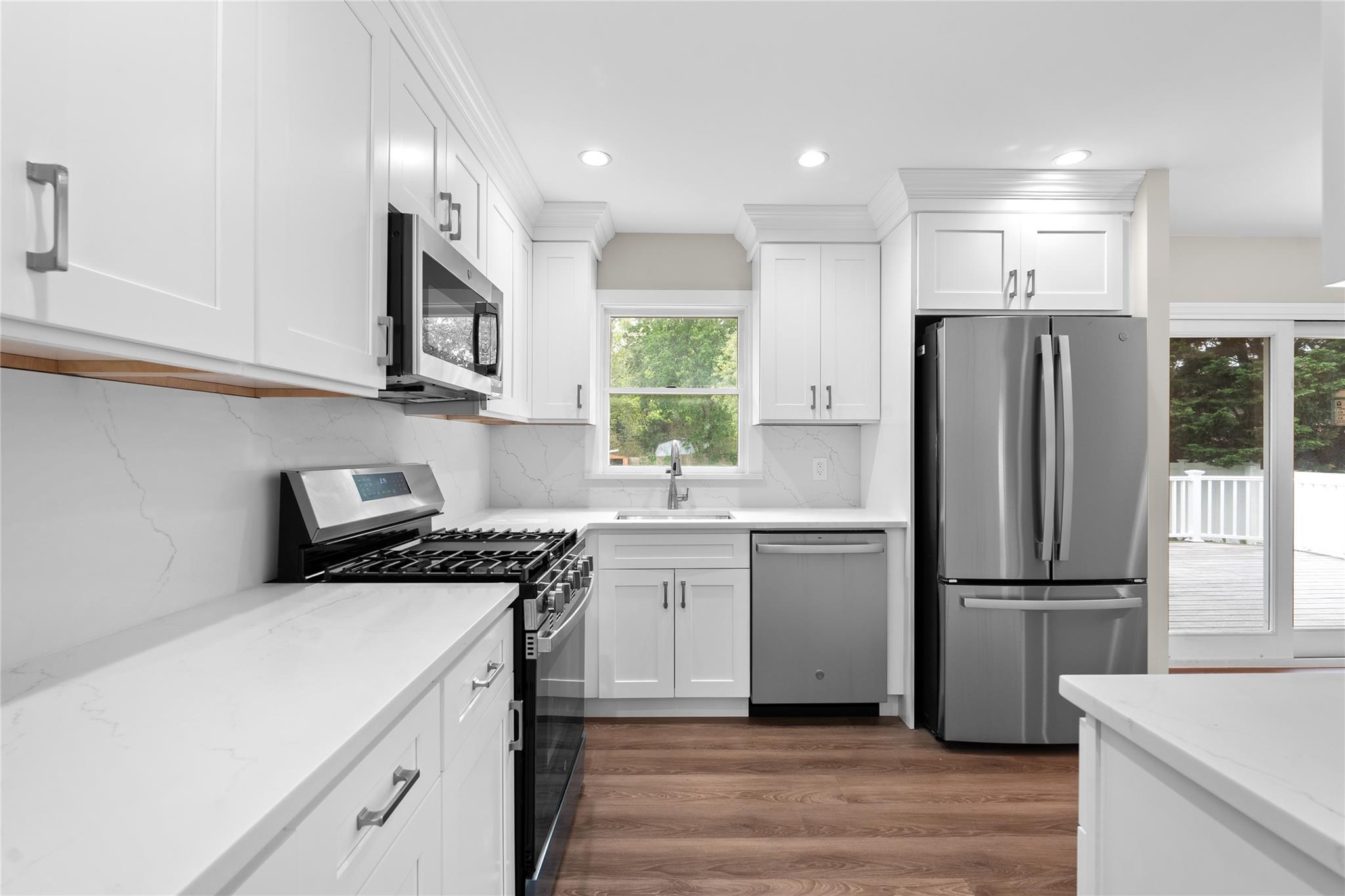 146 Geneva Street, Bay Shore, New York image 4