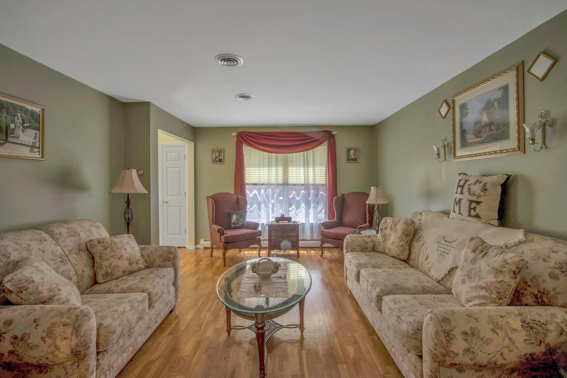 17 Viohl Way, Garnerville, New York image 6
