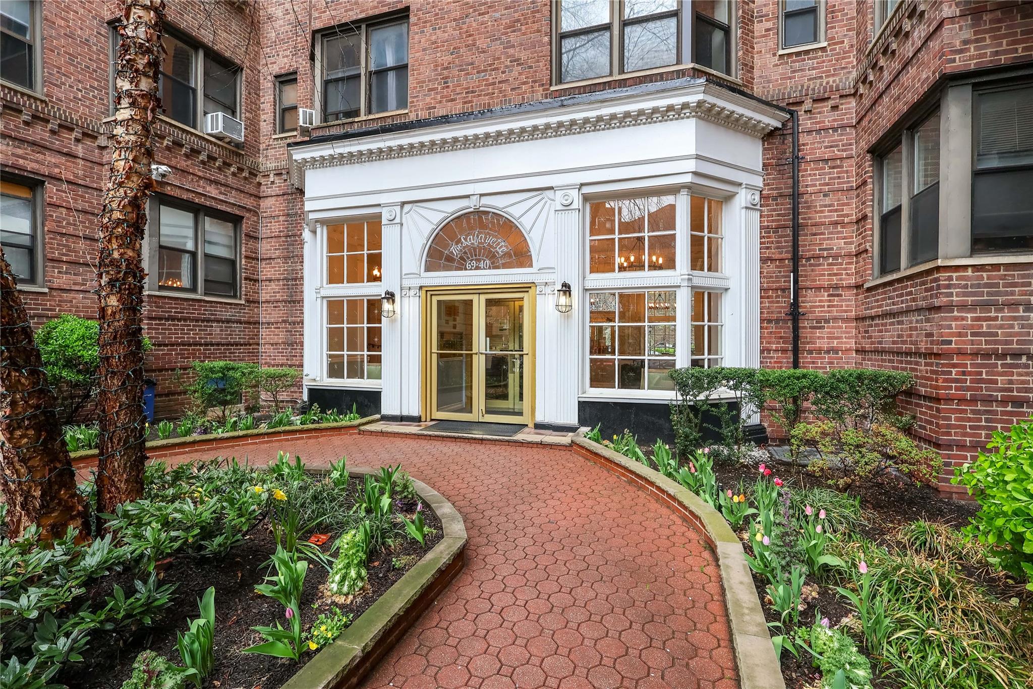 69-40 Yellowstone Boulevard #620, Forest Hills, New York image 2