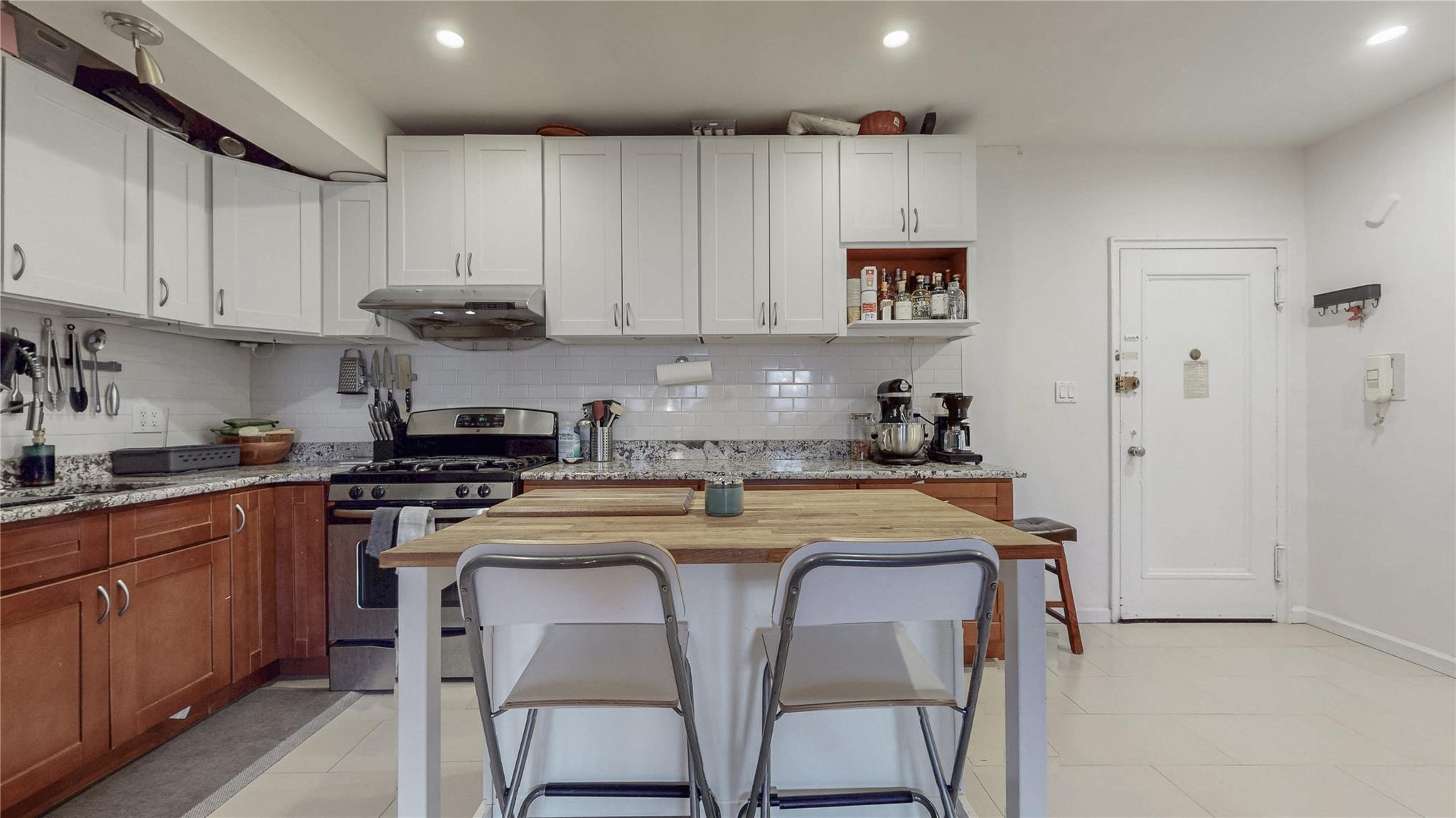69-40 Yellowstone Boulevard #620, Forest Hills, New York image 7