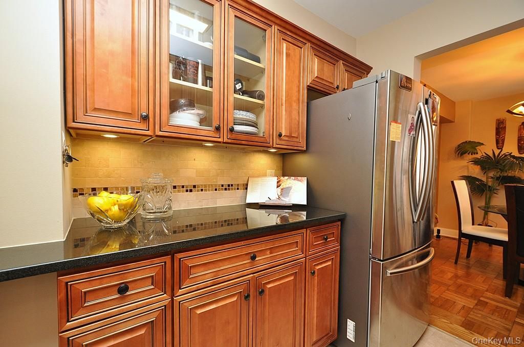 Photo of 10 Old Mamaroneck Road #2A, White Plains, NY 10605 (MLS # 975626)