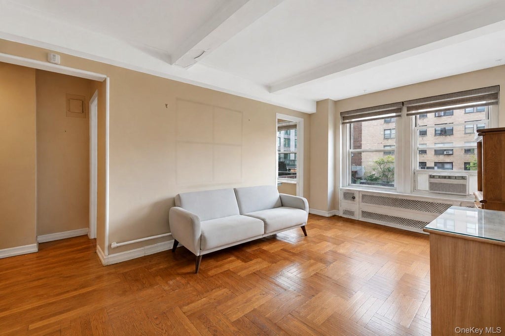 Photo of 433 W 34th Street #2N, New York (Manhattan), NY 10001 (MLS # 1046581)