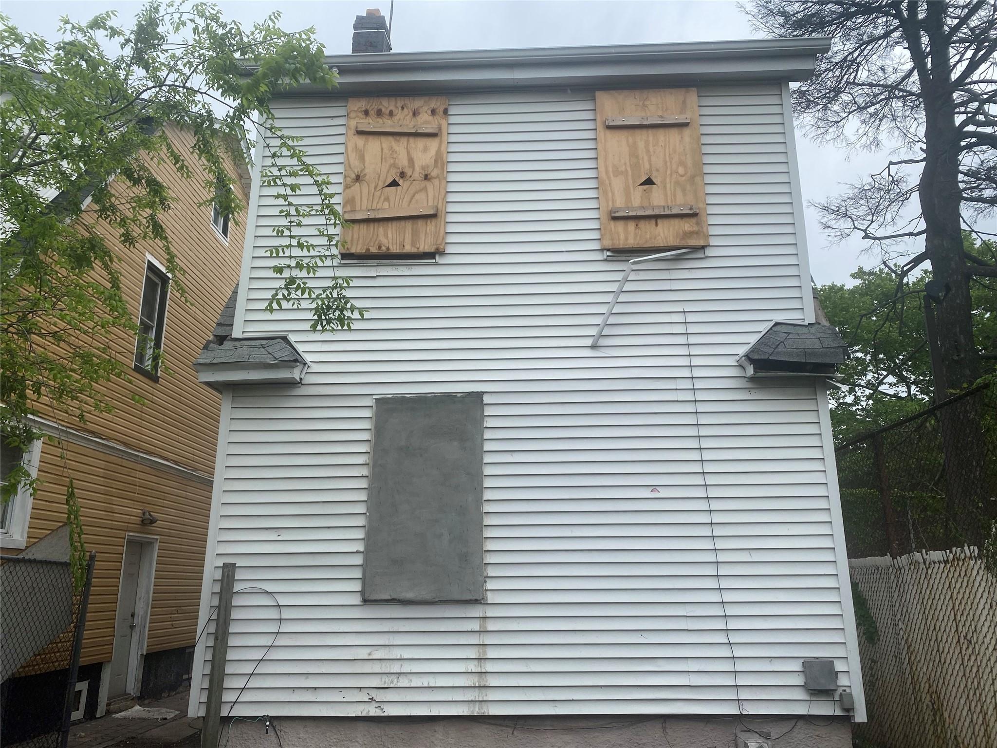 205-28 116th Road, Saint Albans, New York image 3