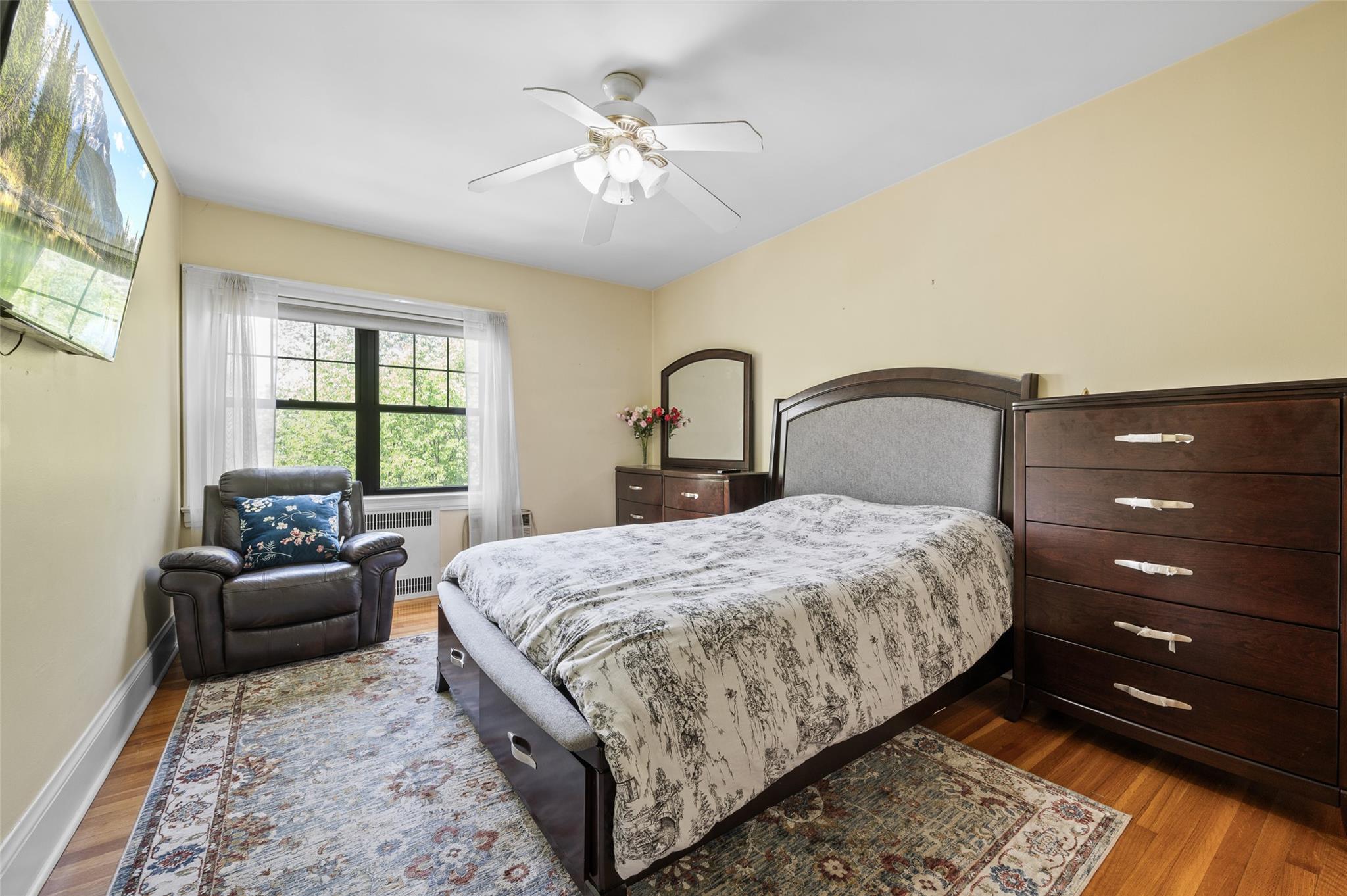 82-42 62nd Avenue, Middle Village, New York image 15