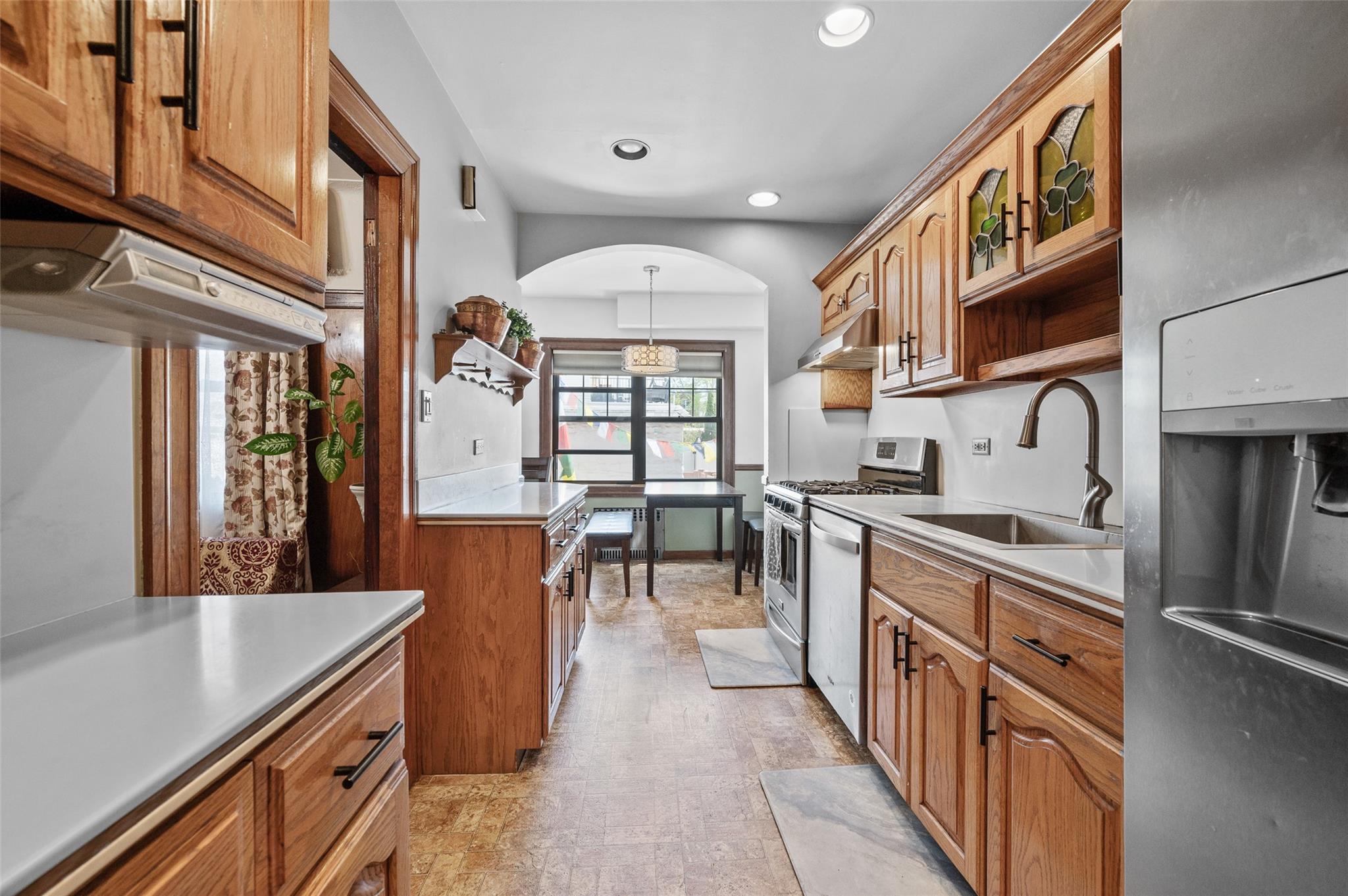 82-42 62nd Avenue, Middle Village, New York image 9