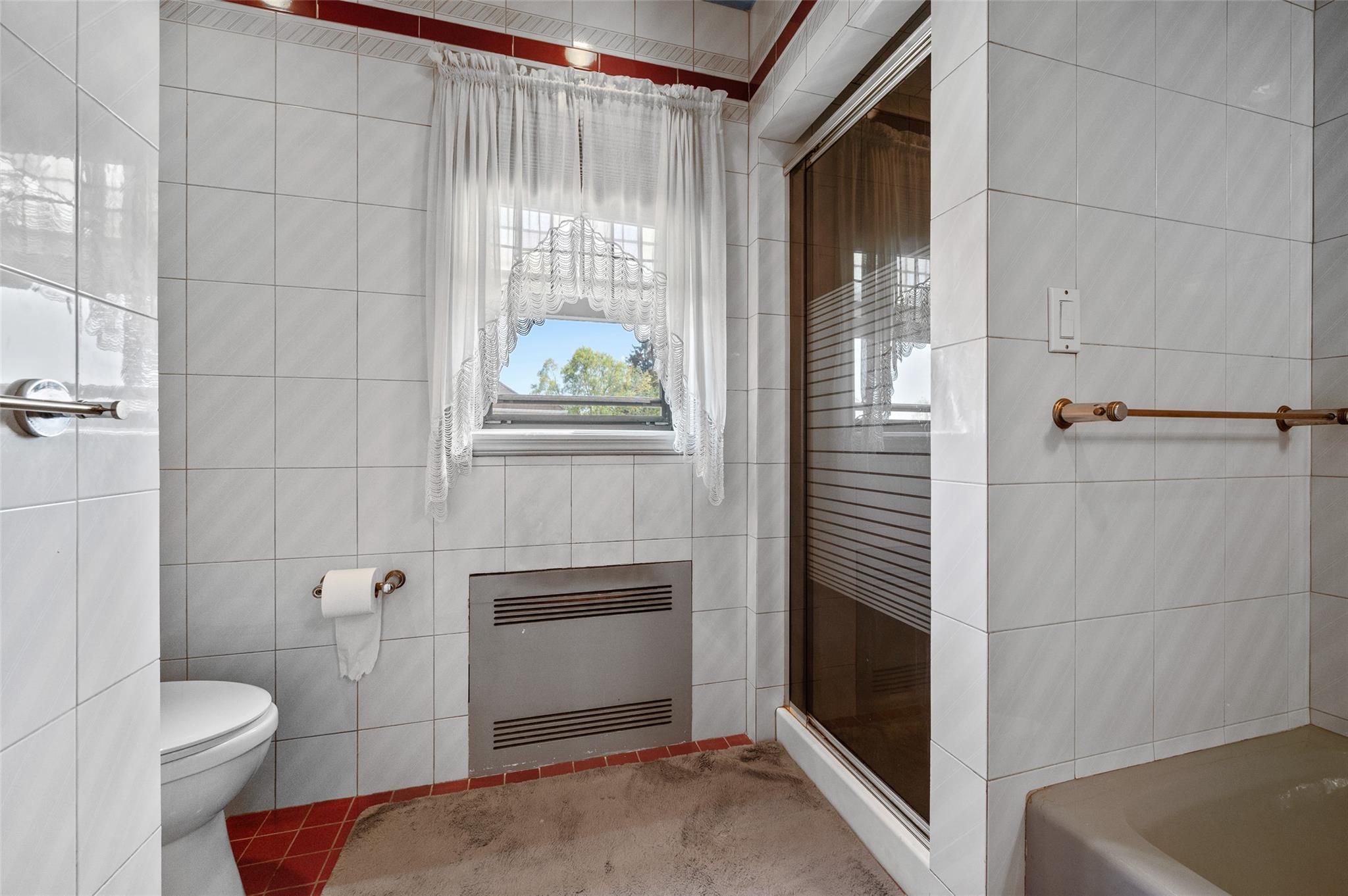 82-42 62nd Avenue, Middle Village, New York image 18