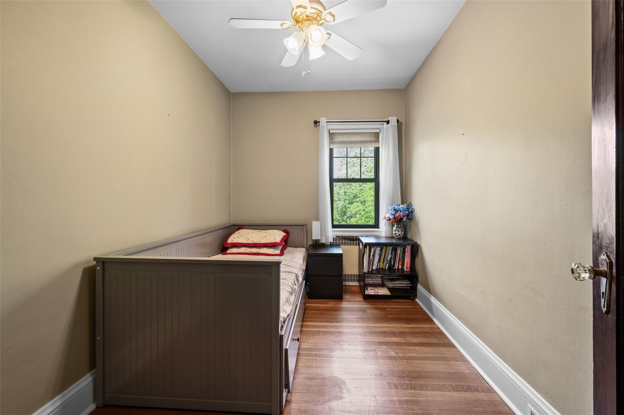 82-42 62nd Avenue, Middle Village, New York image 16