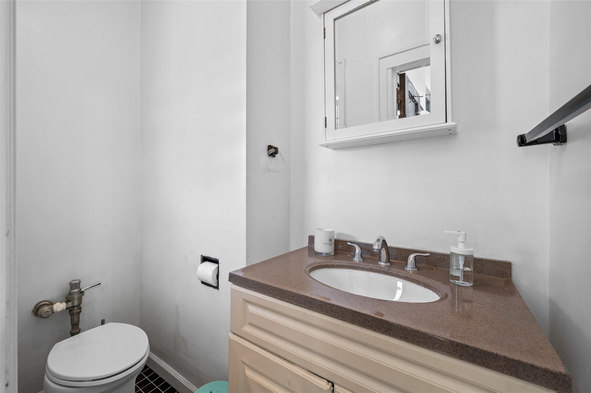 82-42 62nd Avenue, Middle Village, New York image 13