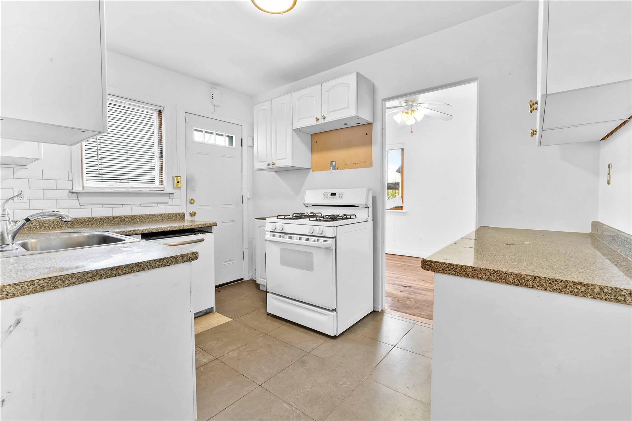 620 150th Street, Whitestone, New York image 9