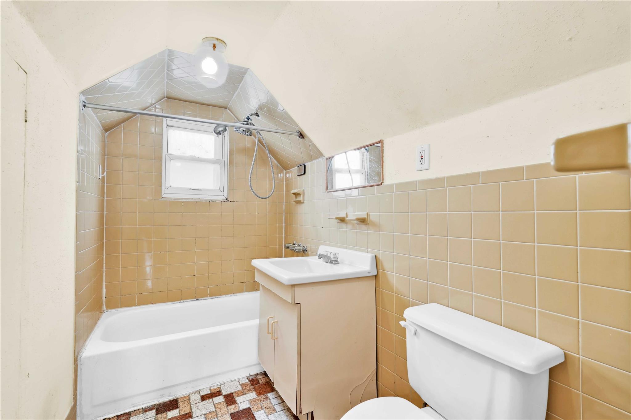 620 150th Street, Whitestone, New York image 17