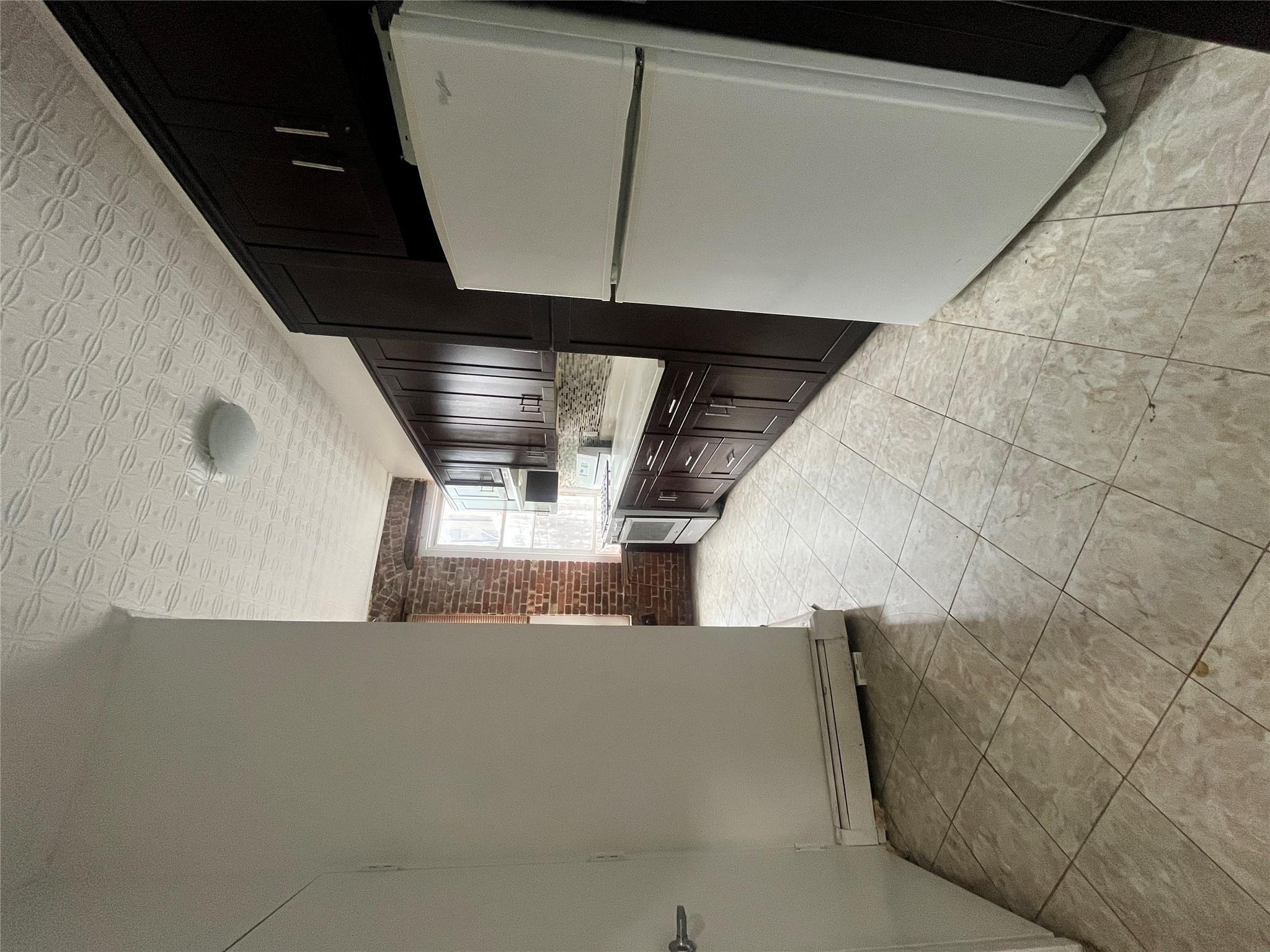 52 Main Street 3R