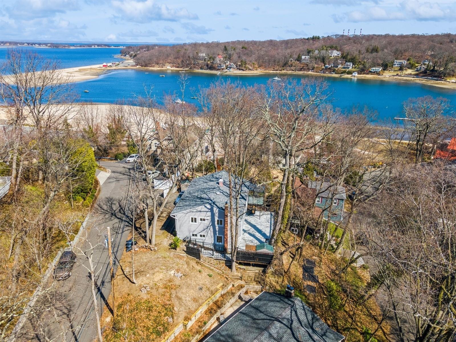 315 Mckinley Terrace, Centerport, New York image 29